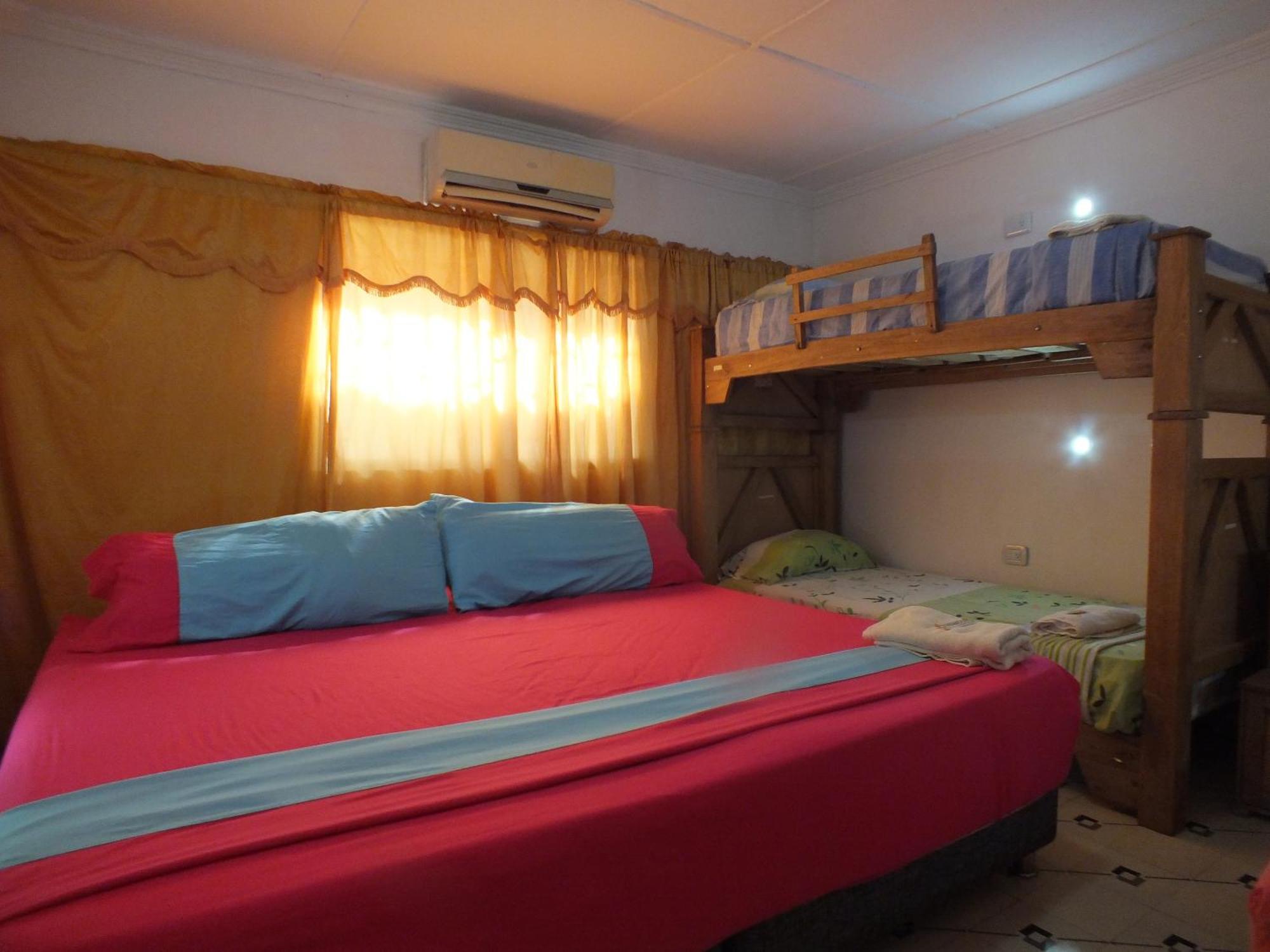 Hotel Malecon Del Rio Barranquilla  Bagian luar foto