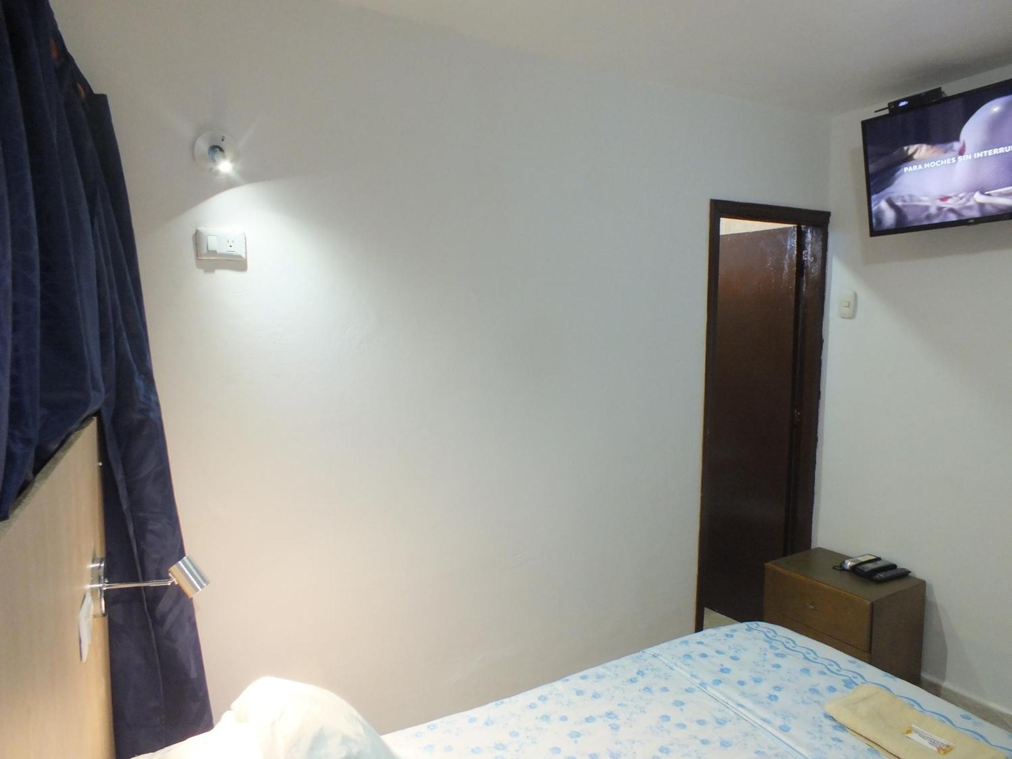 Hotel Malecon Del Rio Barranquilla  Bagian luar foto
